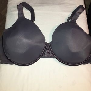 Vanity Fair Bra - NWOT
